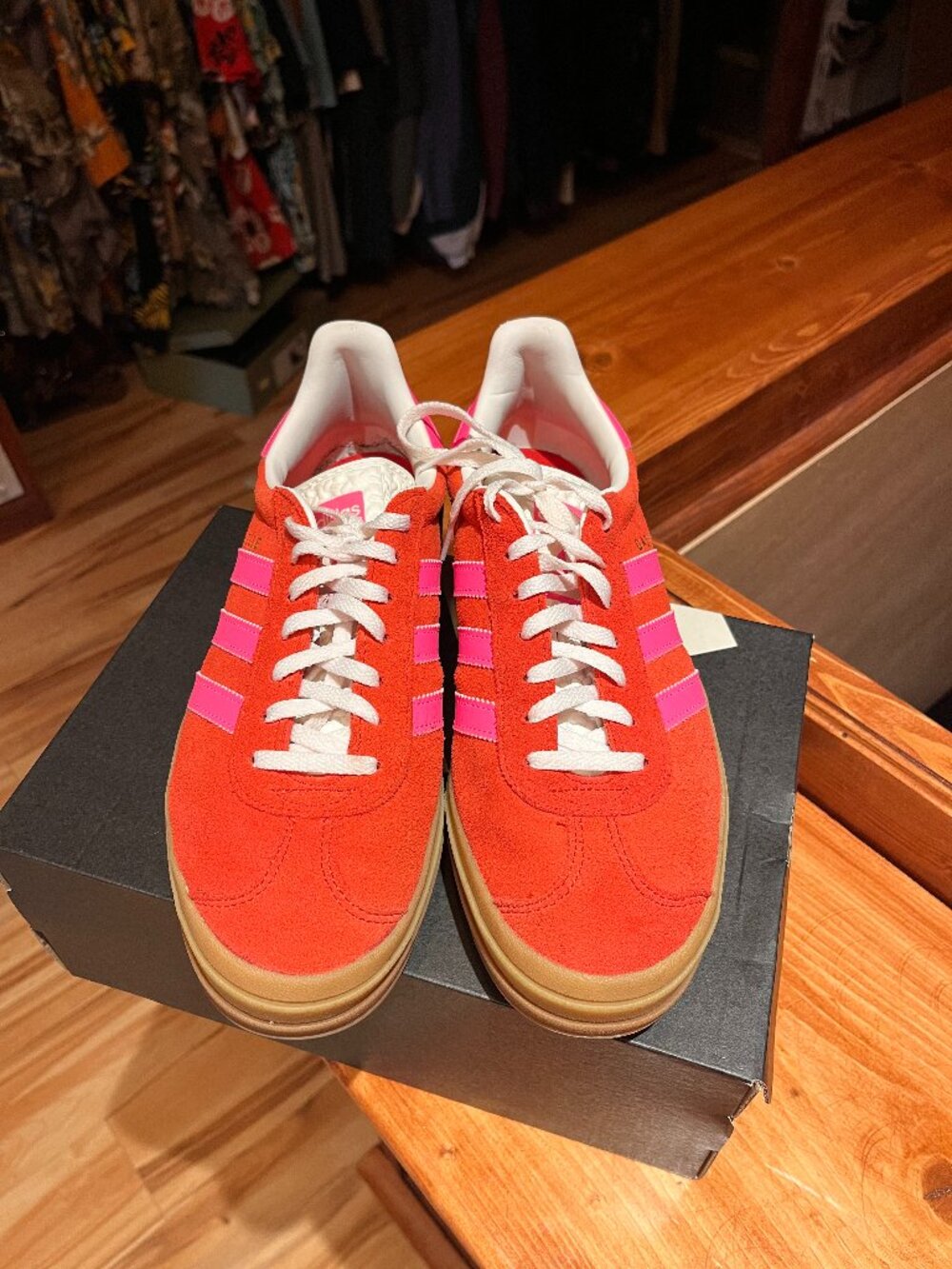 NWOT Adidas Gazelle Women's Red & Pink Suede Platform Sneakers in SIZE 9.5
